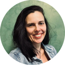 Diana Navesnik Diana Navesnik